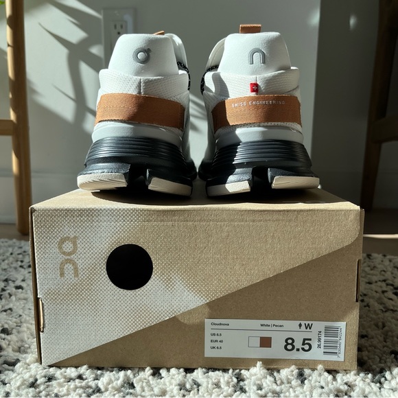 ON Running Couldnova Women Shoes Size 8.5 White Pecan - Picture 11 of 13